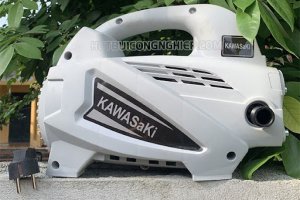 Máy rửa xe Kawasaki 1900W giá bao nhiêu? Có nên đầu tư không?